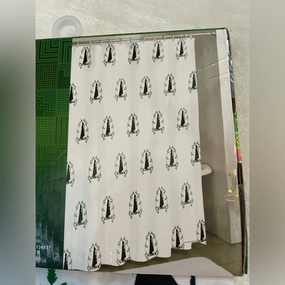 NWT Wicked Witch Elphaba Shower Curtain